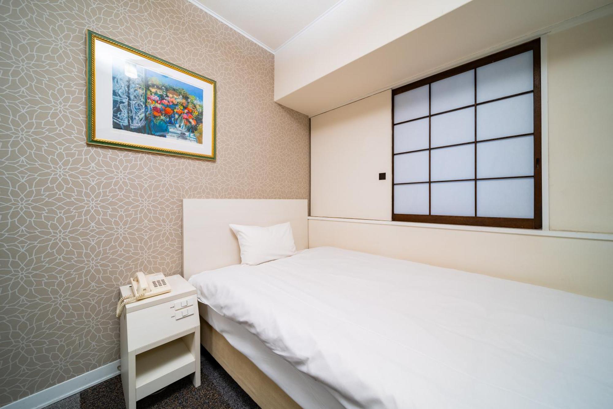 New Osaka Hotel Exteriör bild
